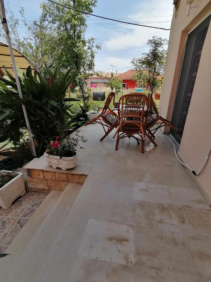Flower Garden Apartment Benitses (Corfu)